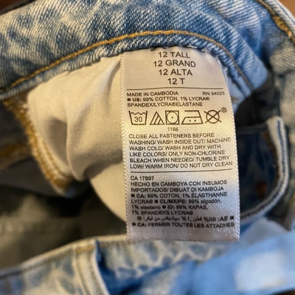 Cropped Tall Old Navy High Rise Jeans - Picture 5 of 9